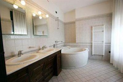 фото отеля Da Mariuccia Hotel