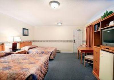 фото отеля Econo Lodge Kelowna