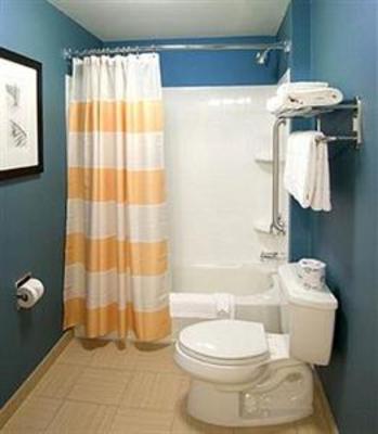 фото отеля SpringHill Suites Corona Riverside