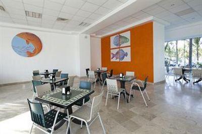фото отеля Villa Varadero Hotel Nuevo Vallarta