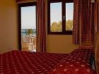 фото отеля Pigeon Beach Hotel Apartments