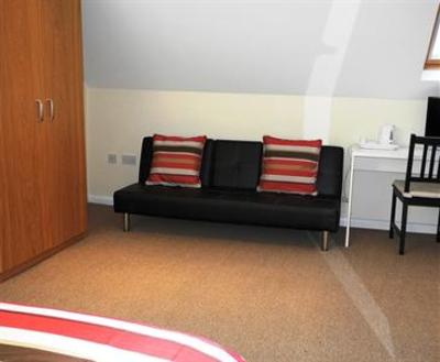 фото отеля Oakside Lodge