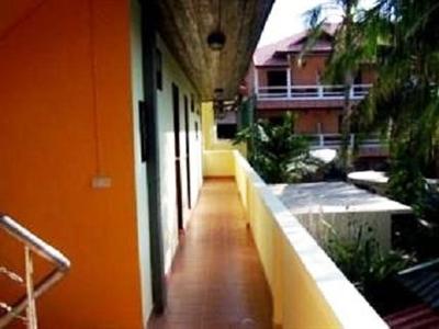 фото отеля Amarin Residence Phuket