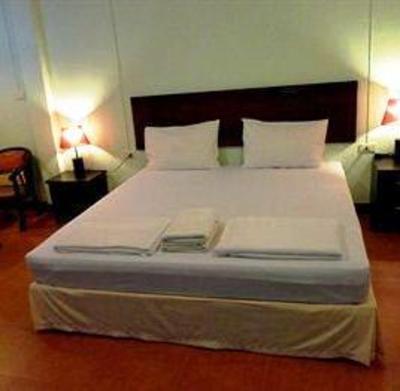 фото отеля Amarin Residence Phuket