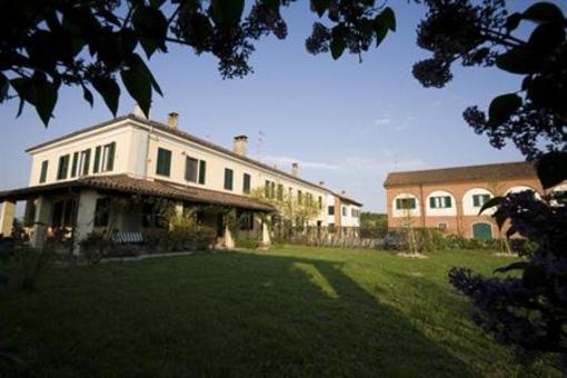 фото отеля Agriturismo Cascina Nuova