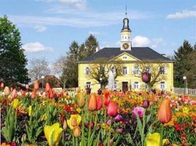 фото отеля Hotel Schloss Heinsheim