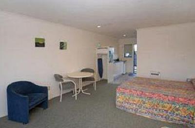 фото отеля Cedar Court Motel