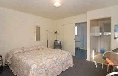 фото отеля Cedar Court Motel