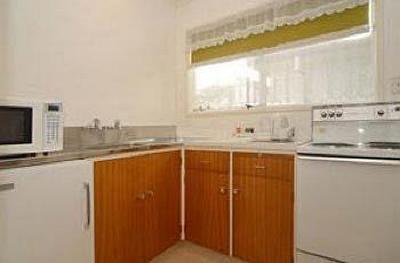 фото отеля Cedar Court Motel
