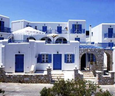 фото отеля Contaratos Bay