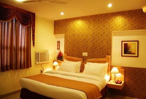 фото отеля Hotel Abhay Palace