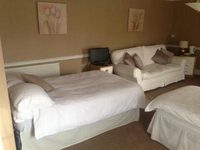 The Greyhound Motel