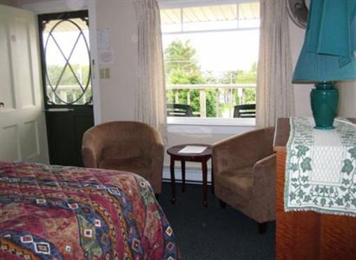 фото отеля Basinview Motel Smiths Cove