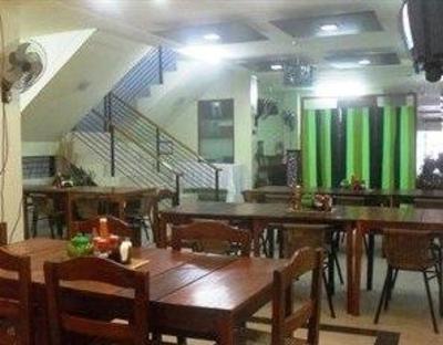 фото отеля Cordillera Family Inn