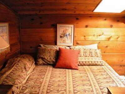 фото отеля Always Inn Vacation Cottages Idyllwild