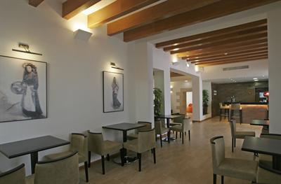фото отеля Sirenis Hotel Club Siesta