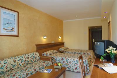 фото отеля Sirenis Hotel Club Siesta