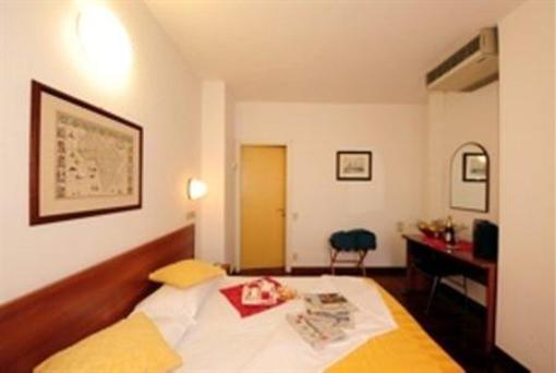 фото отеля Kristall Hotel Orvieto