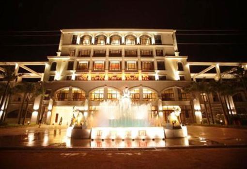 фото отеля Yatai Hot Spring Hotel