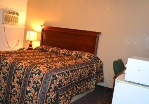 фото отеля Budget Inn Hamilton