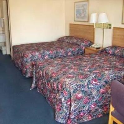 фото отеля Relax Inn Albany