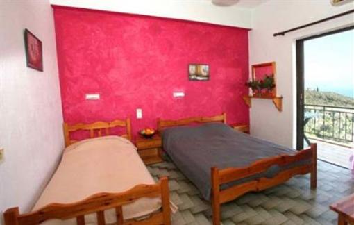фото отеля Dafne's House