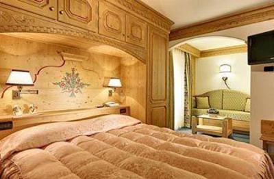 фото отеля Columbia Hotel Cortina d'Ampezzo