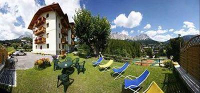 фото отеля Columbia Hotel Cortina d'Ampezzo