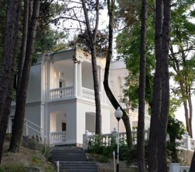 фото отеля Dzhanhot Hotel