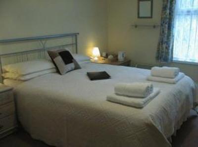 фото отеля Burnside Guest House
