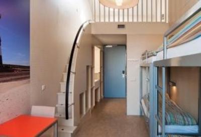 фото отеля Stayokay Hostel Egmond aan Zee