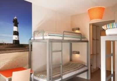 фото отеля Stayokay Hostel Egmond aan Zee