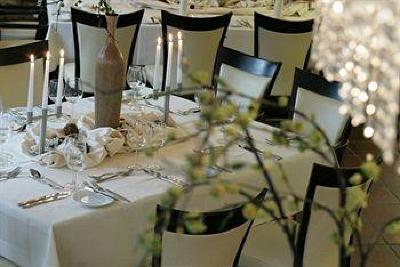 фото отеля Hotel-Restaurant Akazienhof