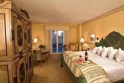 фото отеля Loews Portofino Bay Hotel at Universal Orlando
