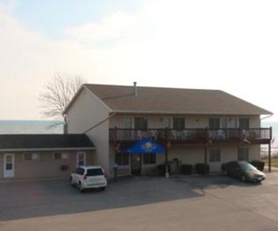 фото отеля Algoma Beach Motel