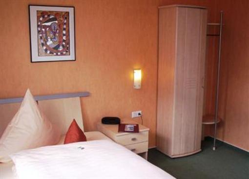 фото отеля Hotel Schlomer Cloppenburg