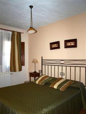фото отеля Apartamentos Rurales La Muralla II Cañete