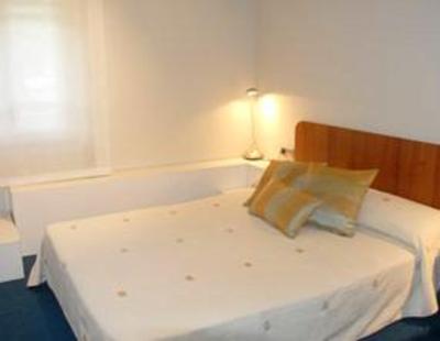 фото отеля Can Carol Hostel Capellades