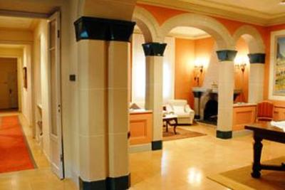 фото отеля Can Carol Hostel Capellades