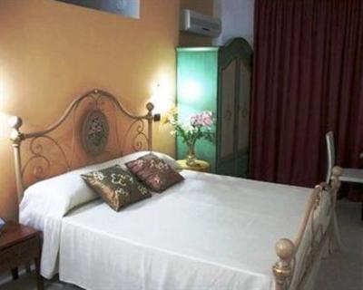 фото отеля Hotel Carlo V
