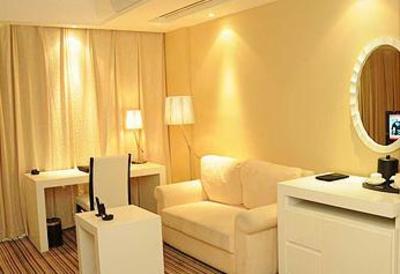 фото отеля Yadong International Hotel Haining
