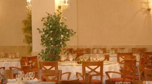 фото отеля Hotel Torre del Oro
