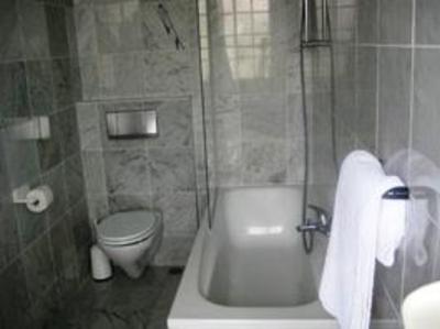 фото отеля Stadthotel Kolner Hof