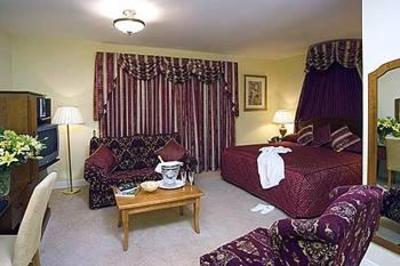 фото отеля Ashlee Lodge Blarney