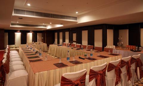 фото отеля Golden Tulip Amritsar