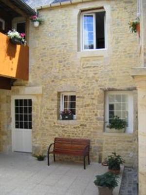 фото отеля Chambres d'hotes Le Logis de Saint Jean