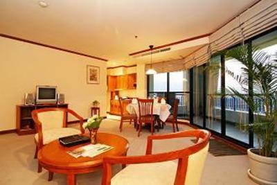 фото отеля Grand Diamond Suites Hotel