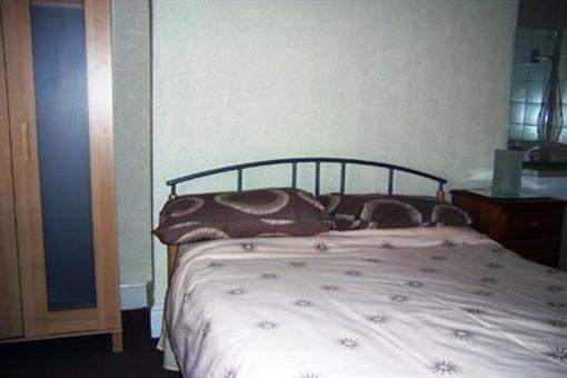 фото отеля Alexandra Guest House Bridgend