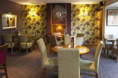 фото отеля Premier Inn Bradford Central