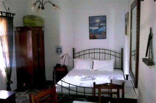 фото отеля Giannakas Studios Platys Gialos (Sifnos)